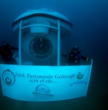 Turistik Denizaltı ‘Nemo Primero’ İlk Seferini Yaptı