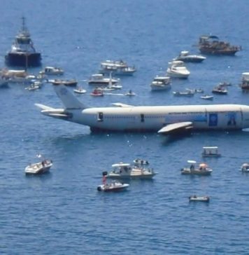 Kuşadası’nda Dalış Turizmi için Airbus A300 Yolcu Uçağı Batırıldı