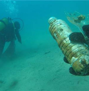 Türkbükü Koyunda Deniz Altından Kilolarca Atık Çıktı